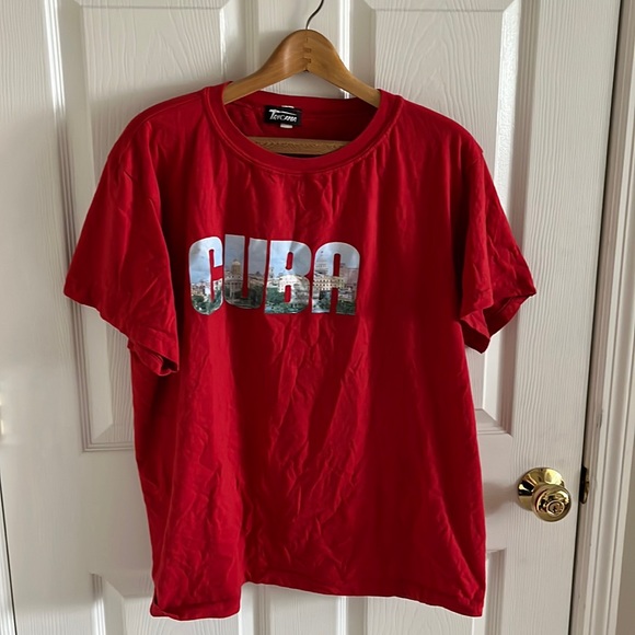 Royal Tops - Royal Red Cuba Short Sleeve Tshirt Size Large
